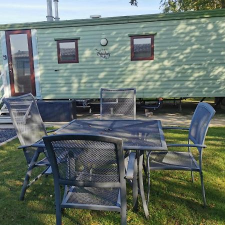 Lovely Static Holiday Caravan Near Whithorn Villa Exterior photo